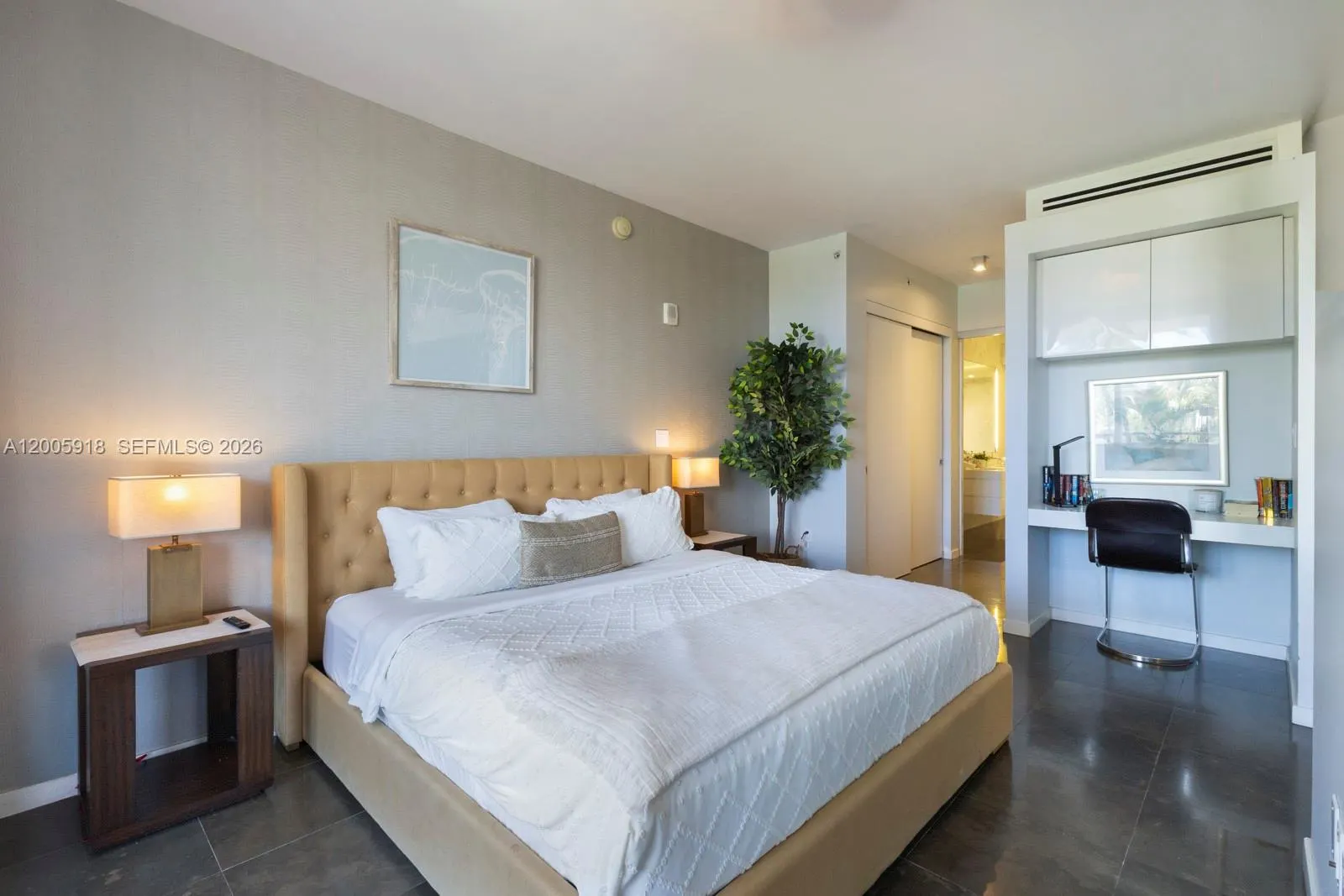 220 21st Street #303