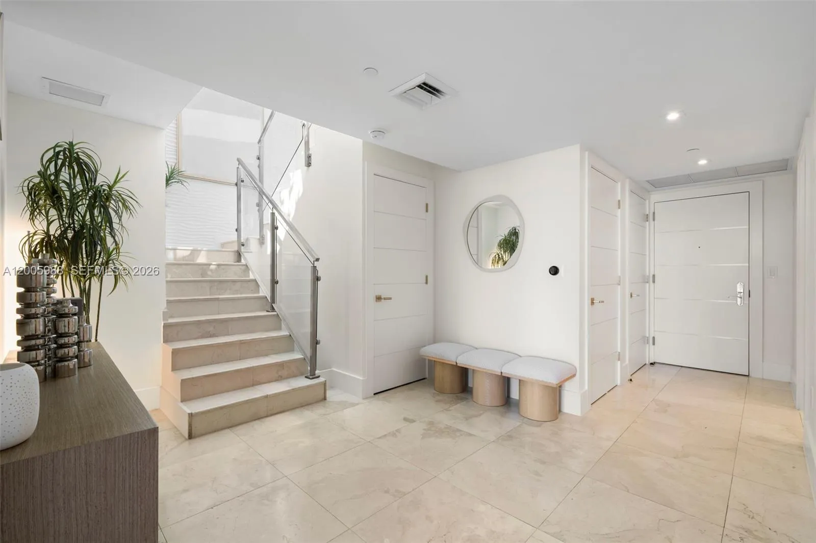 1830 S Ocean Drive #5103