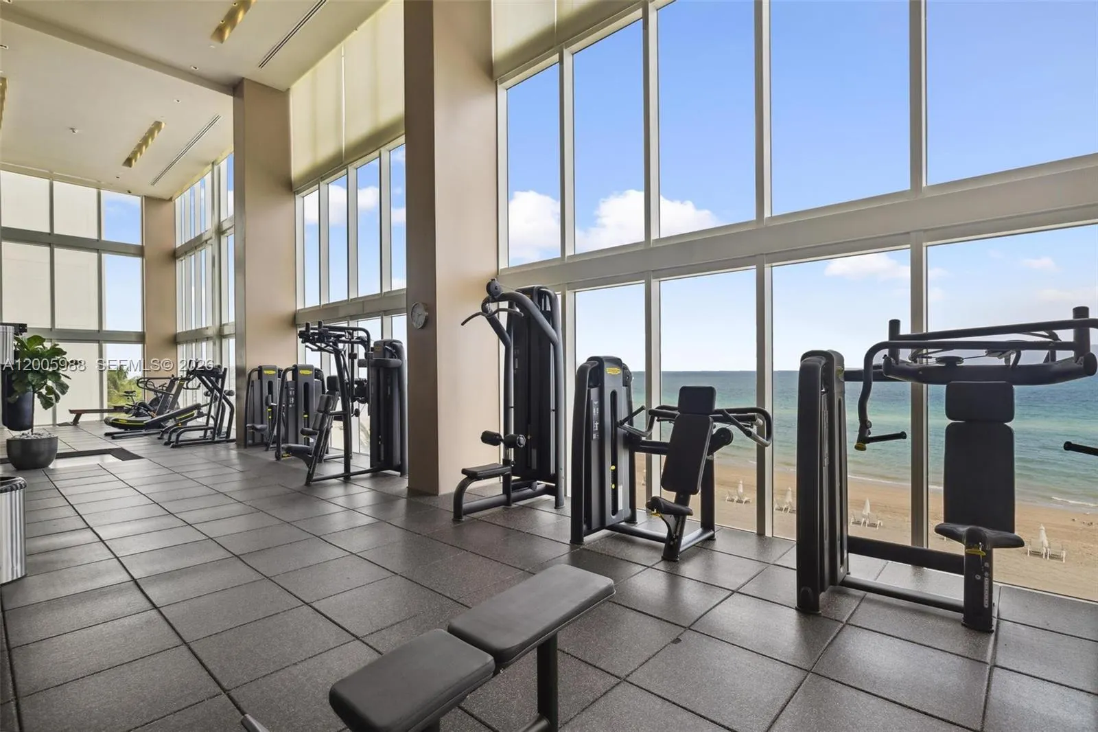 1830 S Ocean Drive #5103