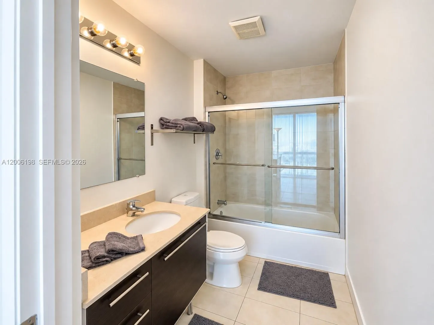 1900 N Bayshore Drive #2314