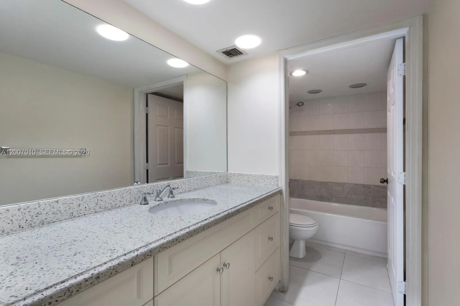 10855 SW 112th Avenue #211