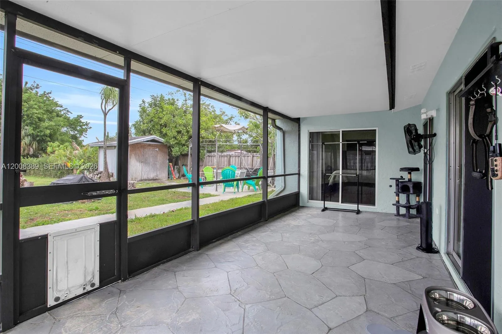 7471 SW 1st Street