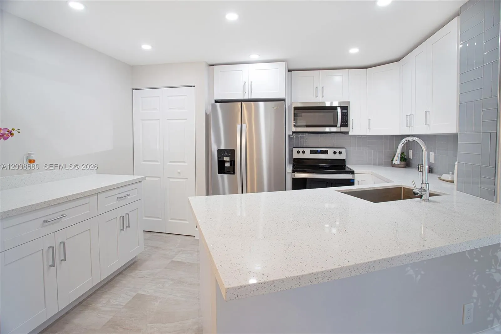 7527 S Oriole Boulevard #101