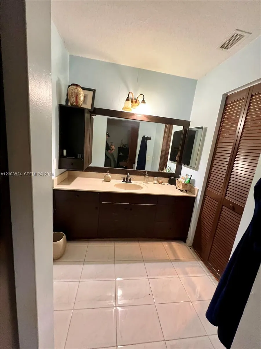 3610 SW 113th Place