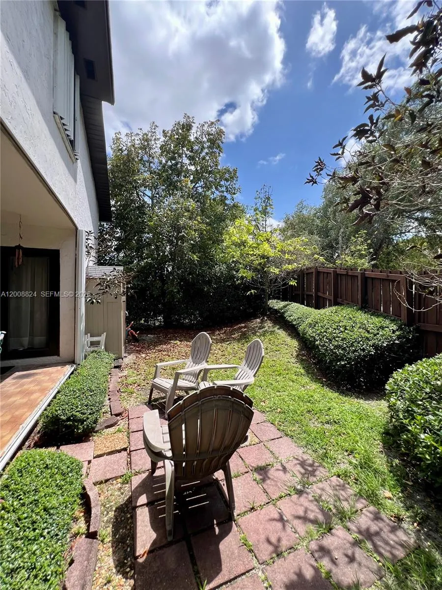 3610 SW 113th Place
