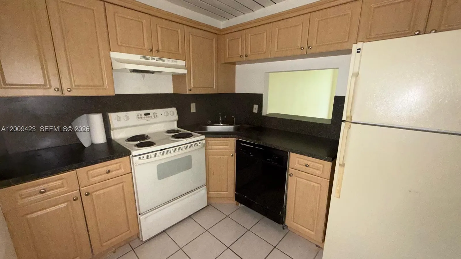3774 Inverrary Boulevard #105P