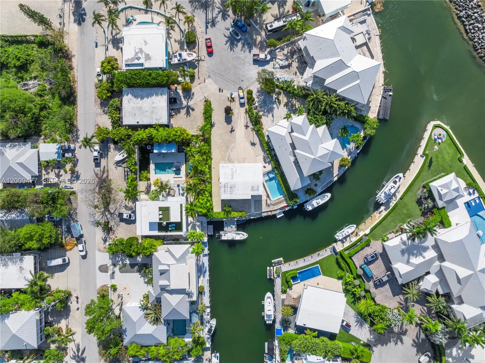 200 Plantation Shores Drive