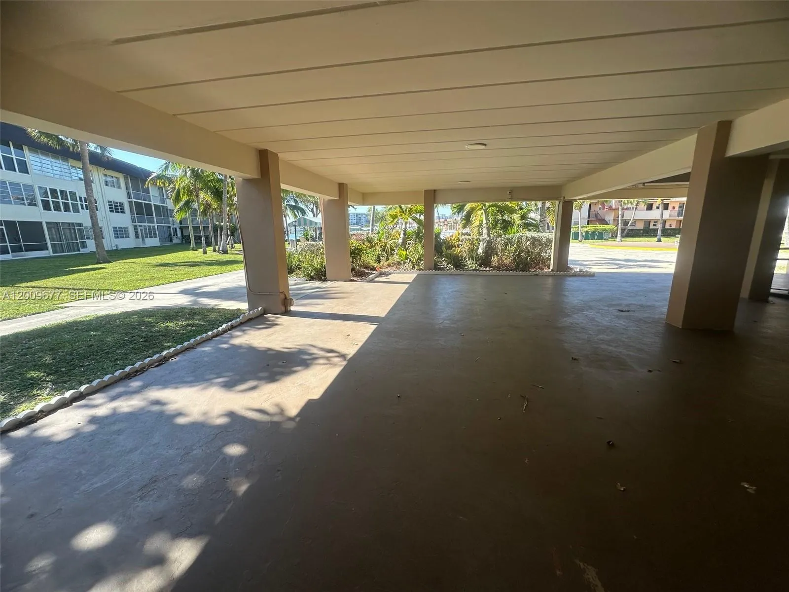 1530 NE 191st Street #205