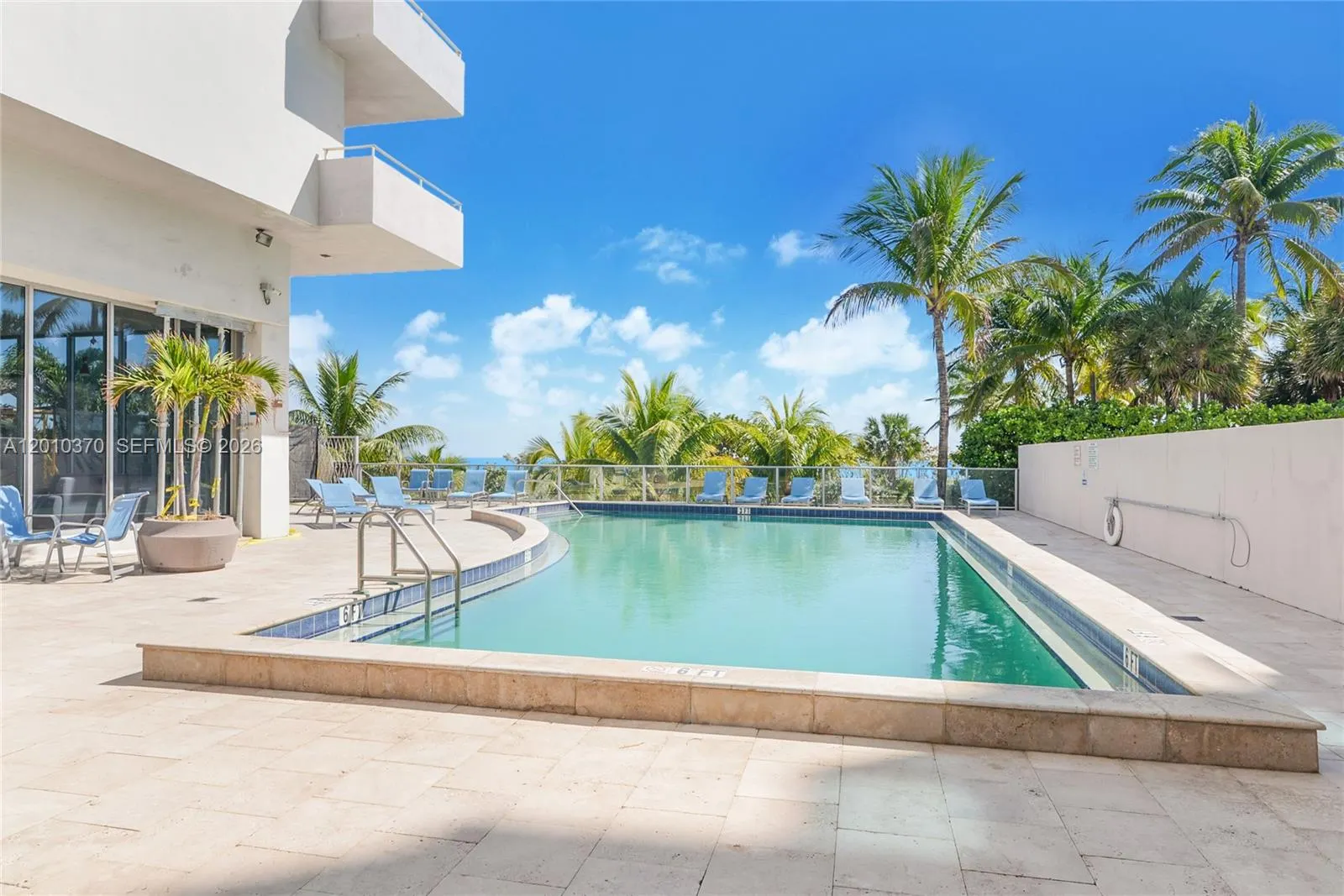 9225 Collins Avenue #501