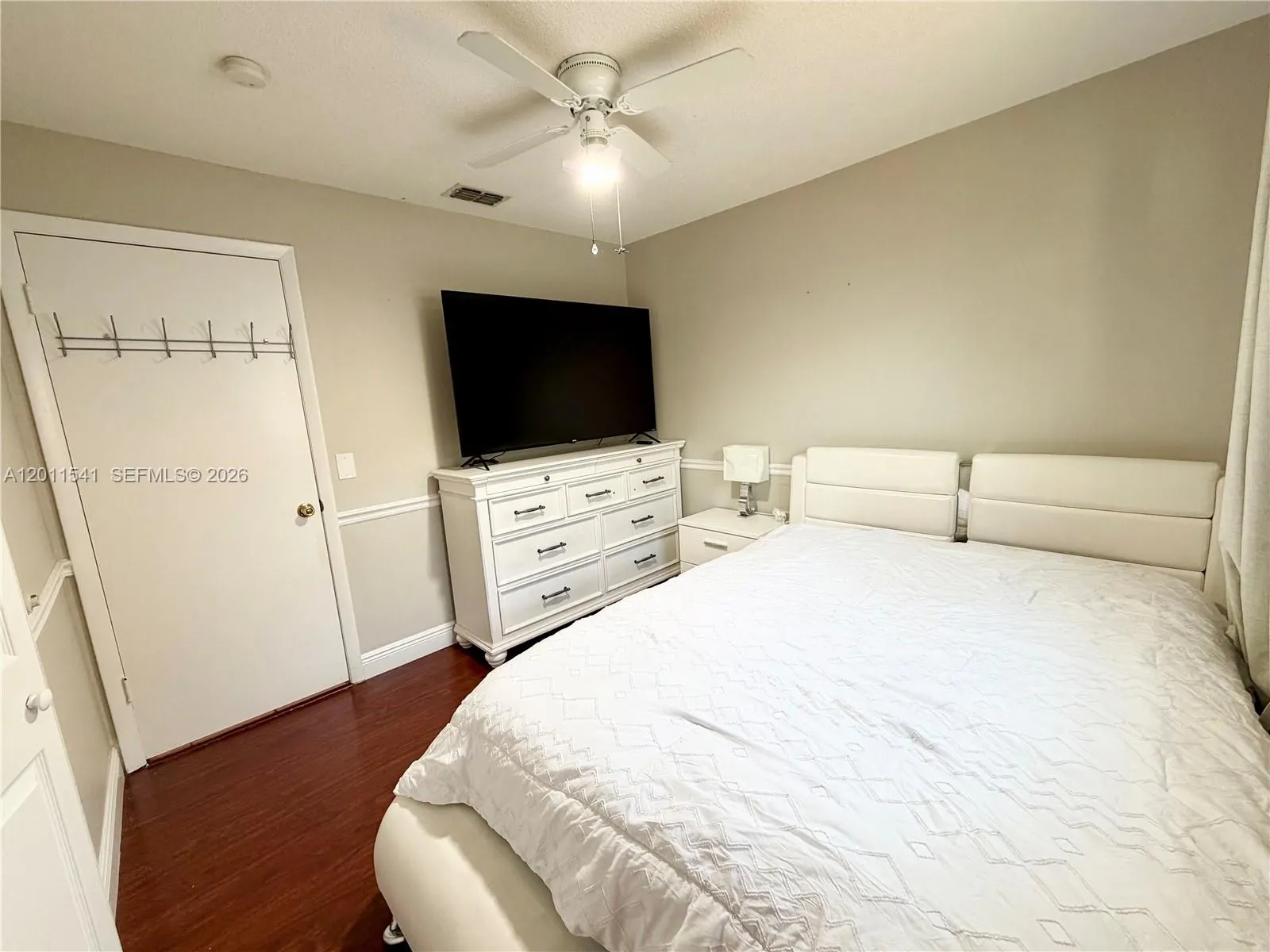 143 Valley Circle