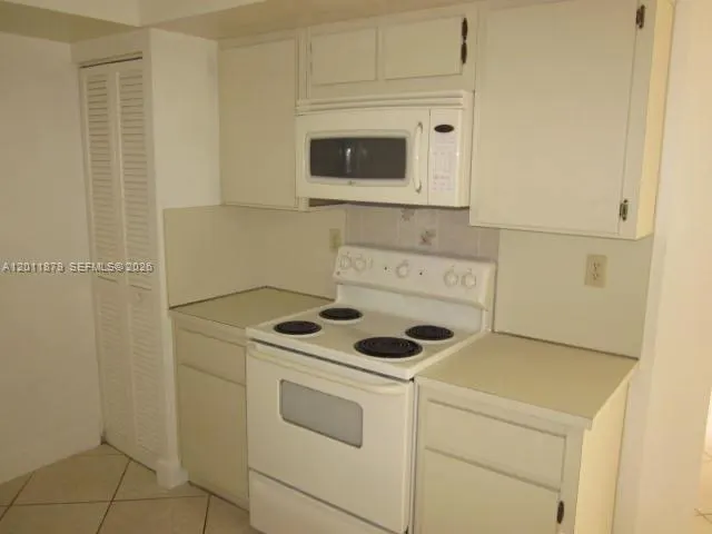 8853 SW 112 Place