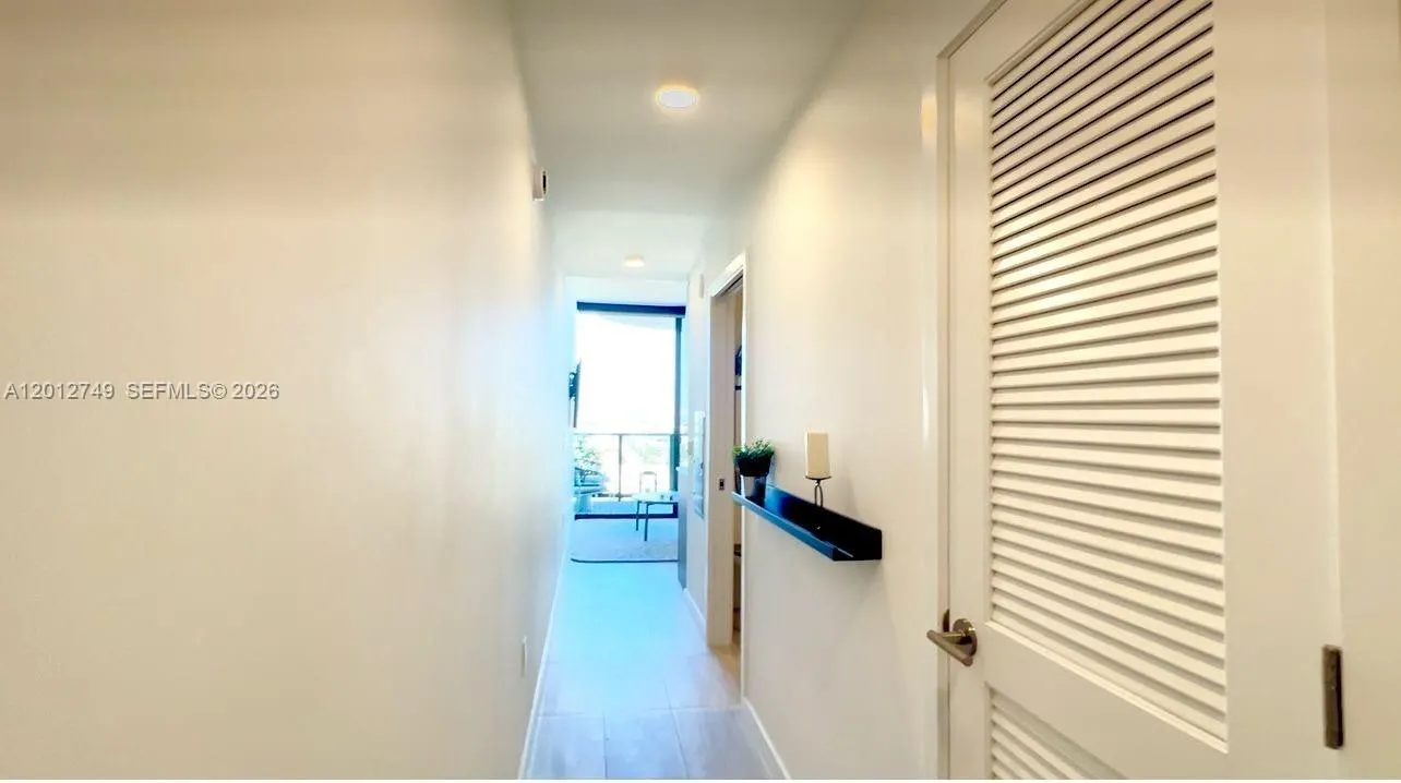 580 72nd Street #1111