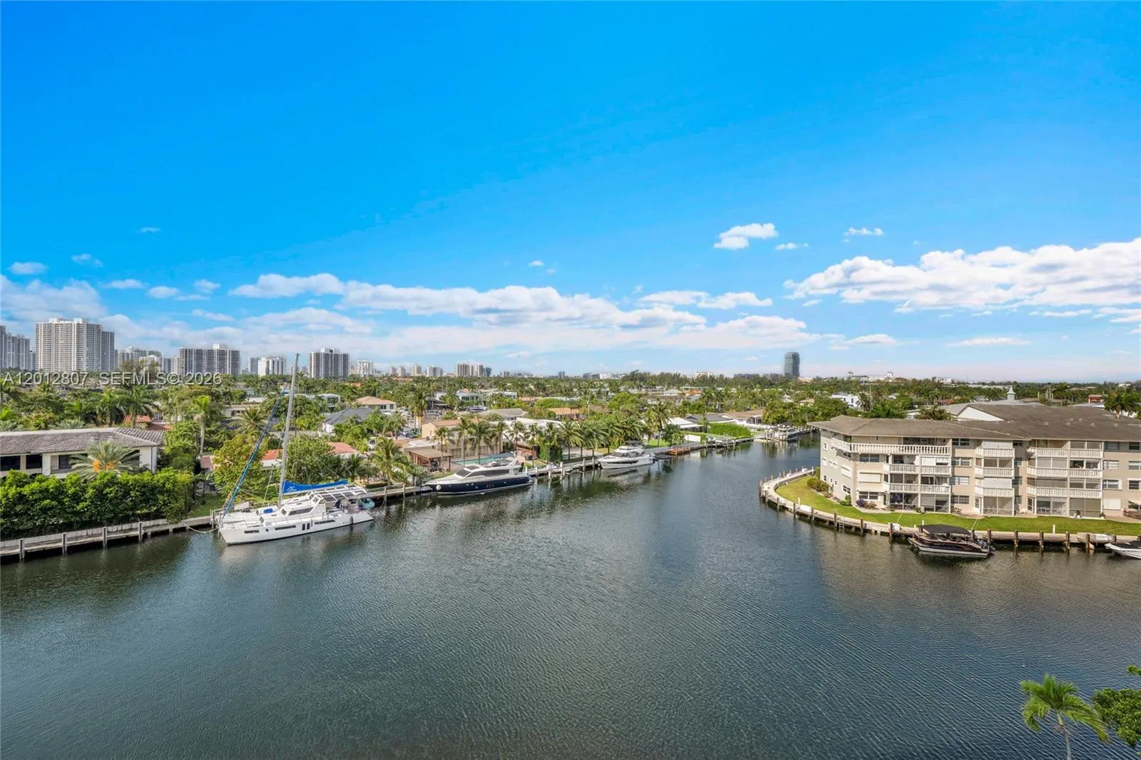 401 Golden Isles Drive #712