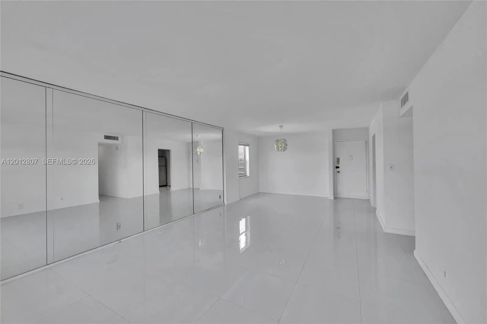 401 Golden Isles Drive #712