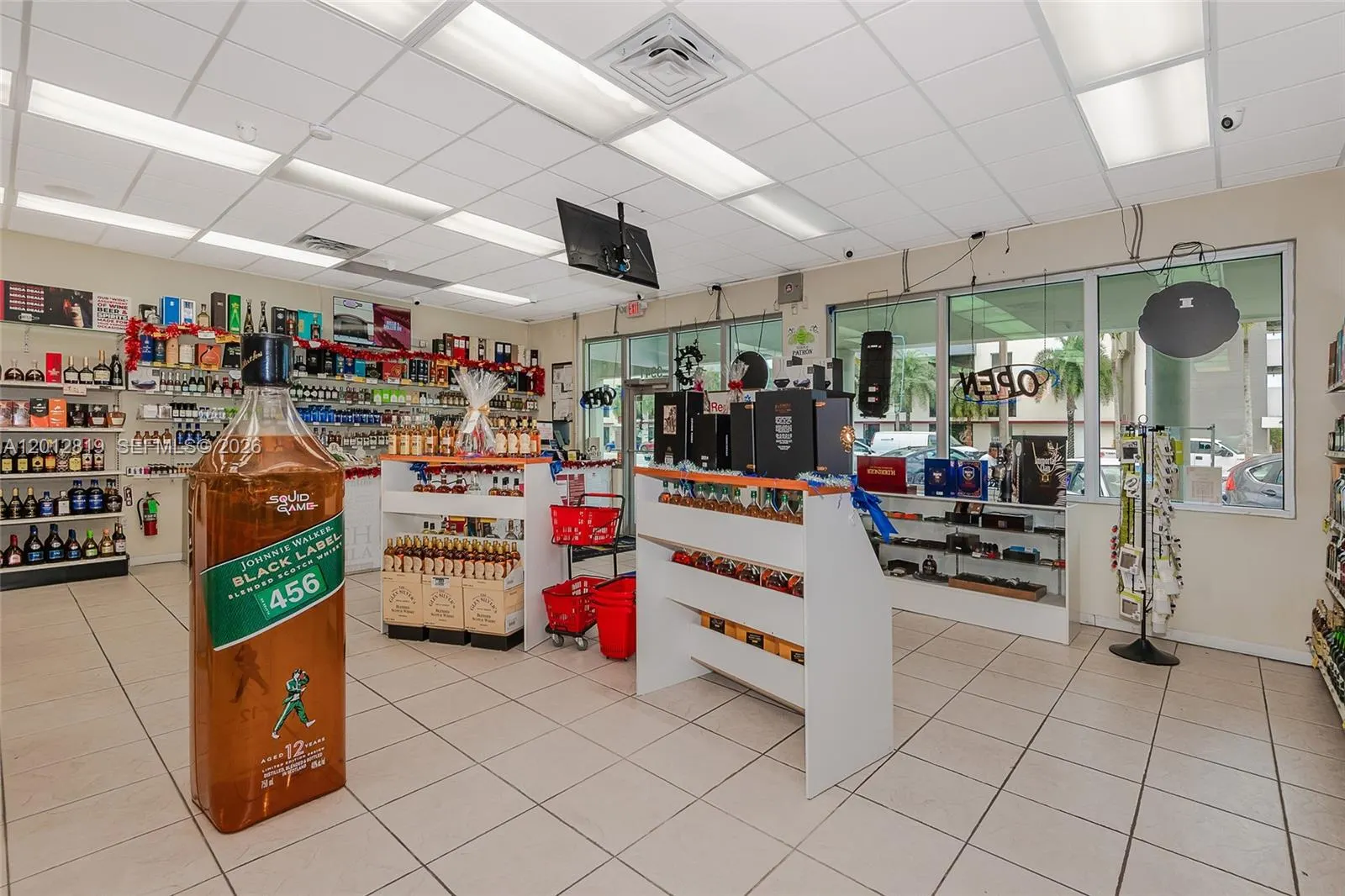 3941 NW 7 Street
