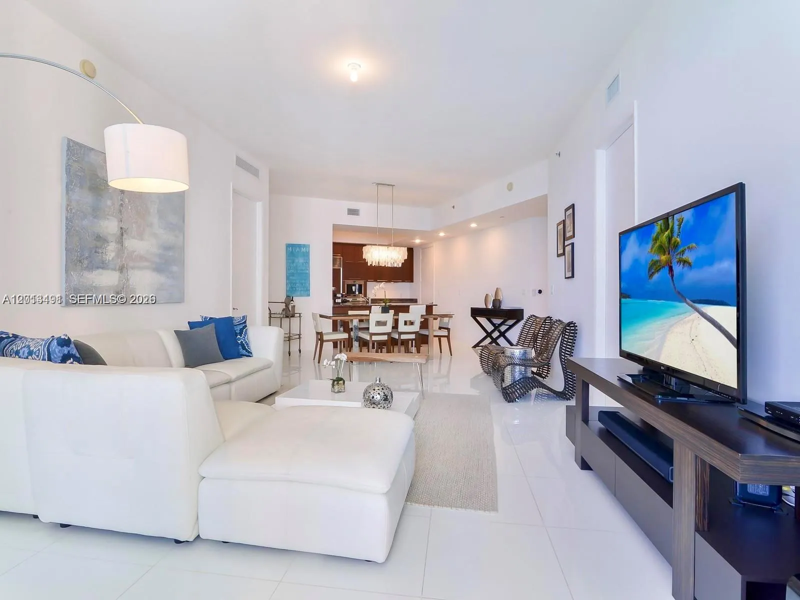 15811 Collins Avenue #2703