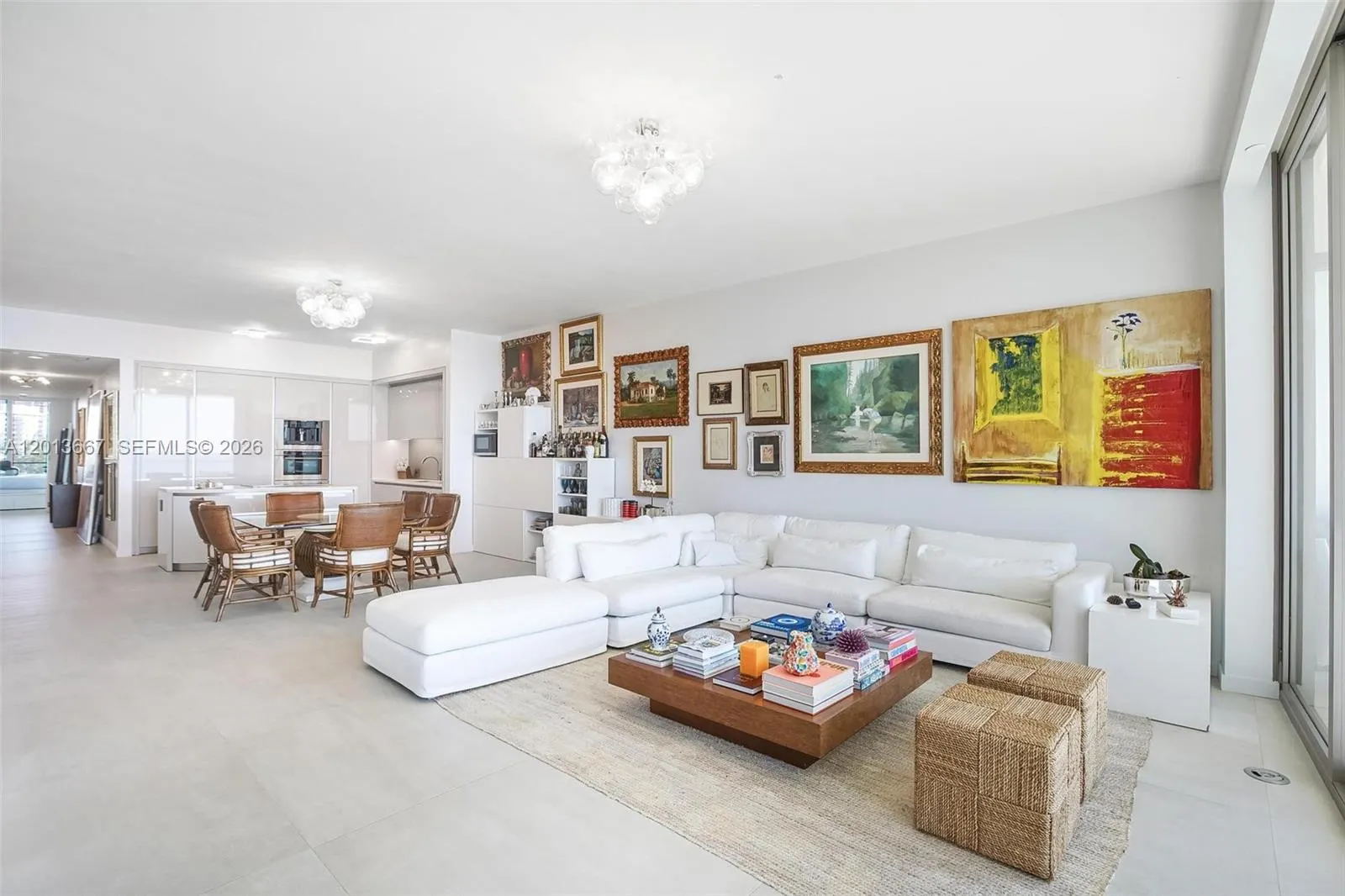 18975 Collins Avenue #501