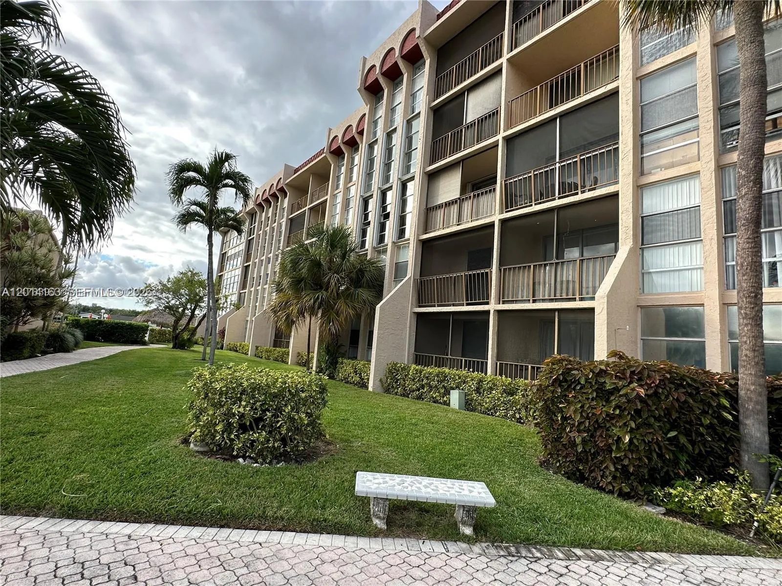 2001 Atlantic Shores Boulevard #104