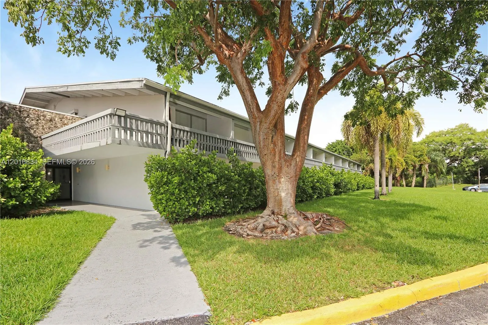 750 NE 195th Street