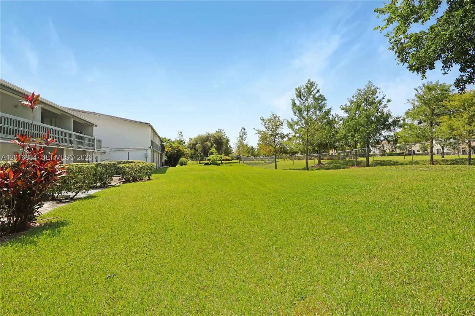 750 NE 195th Street