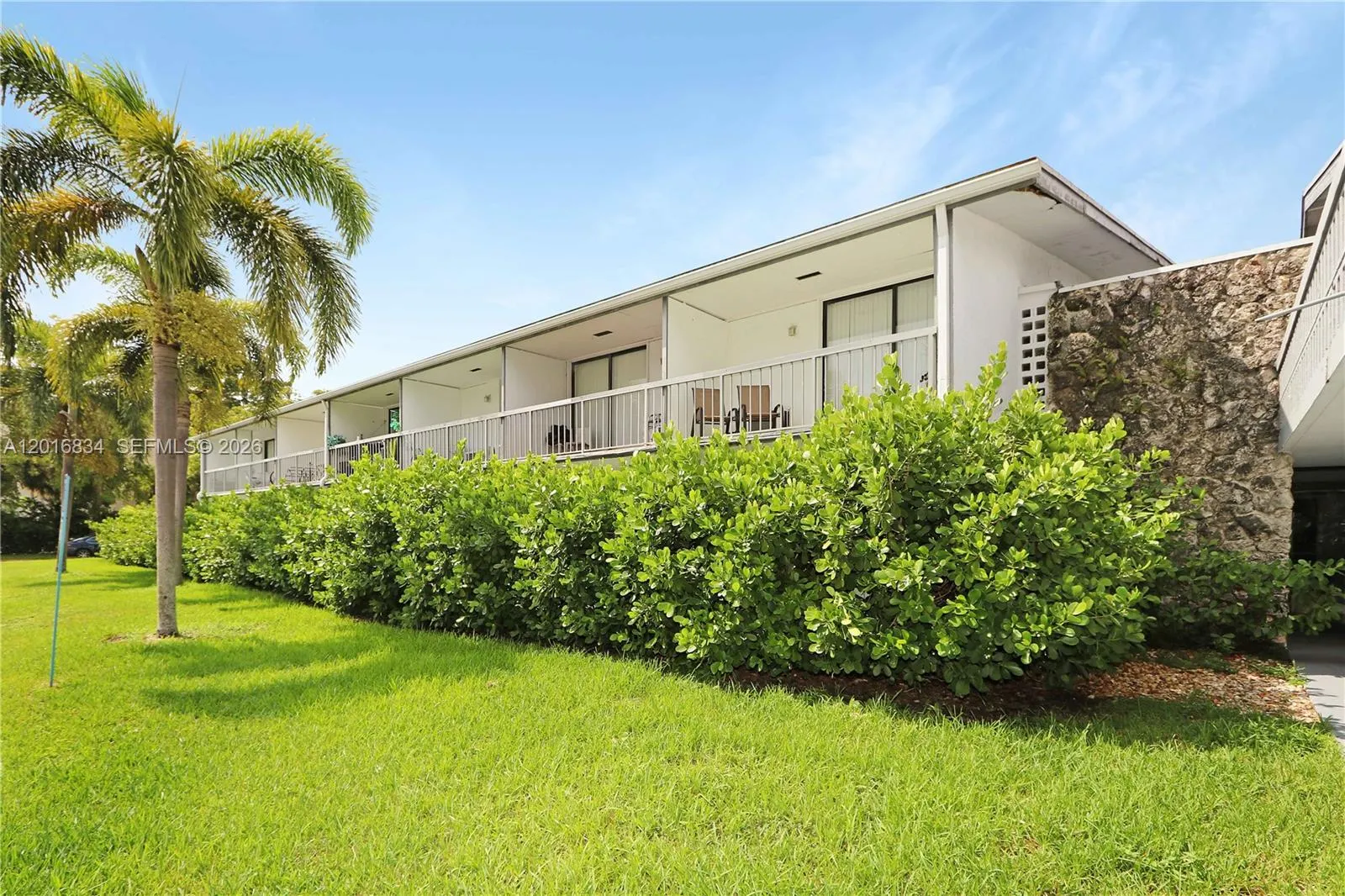 750 NE 195th Street