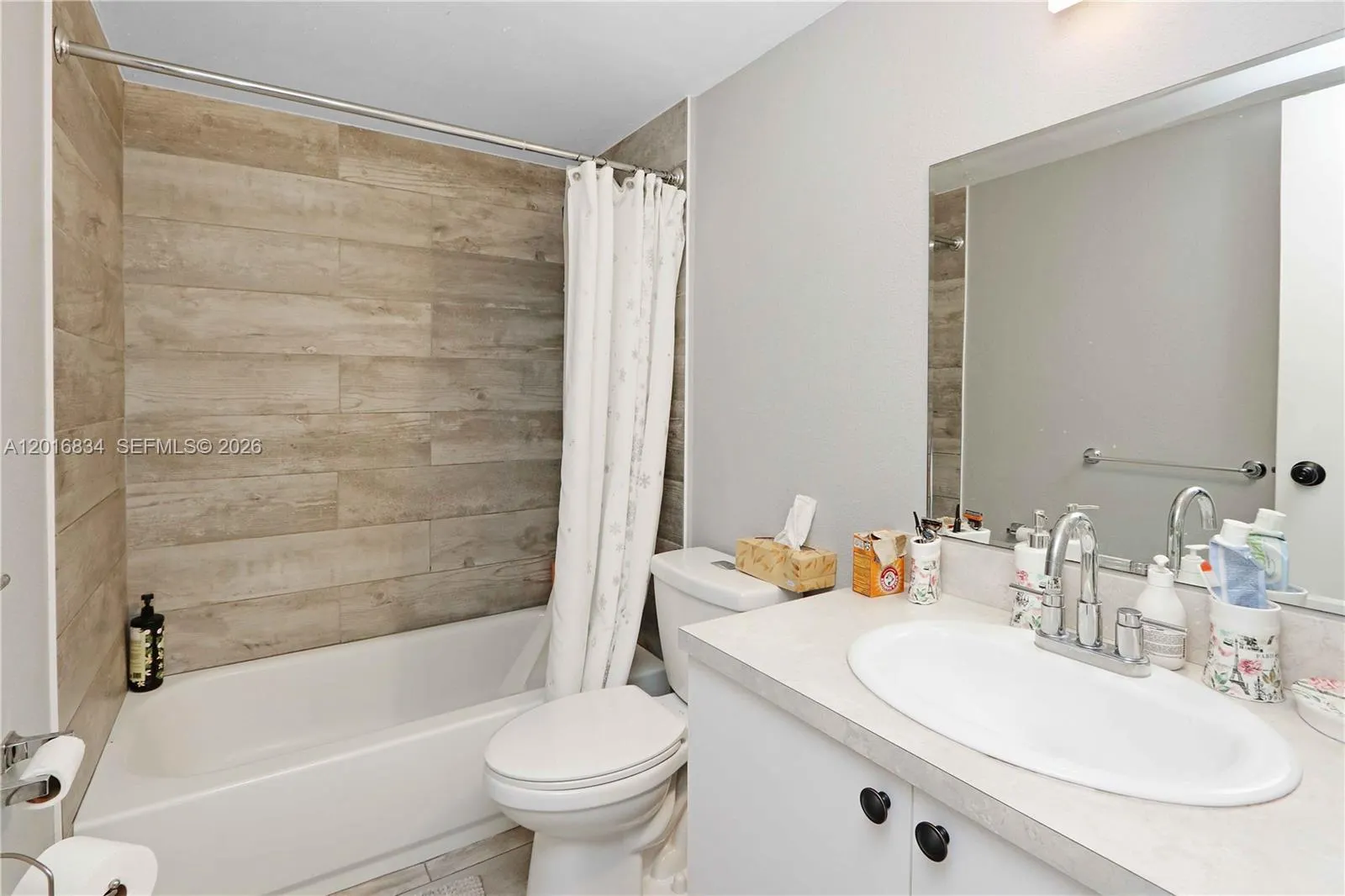 750 NE 195th Street
