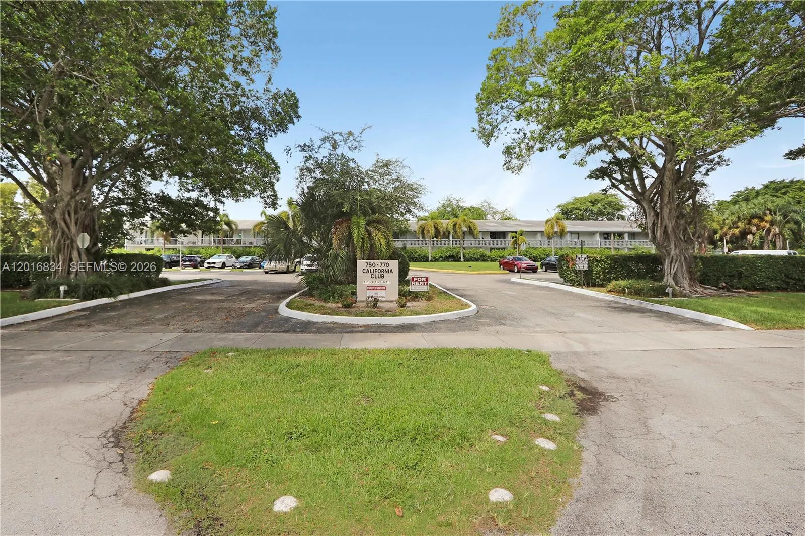 750 NE 195th Street
