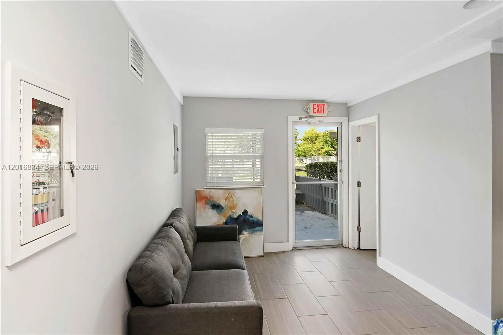 750 NE 195th Street