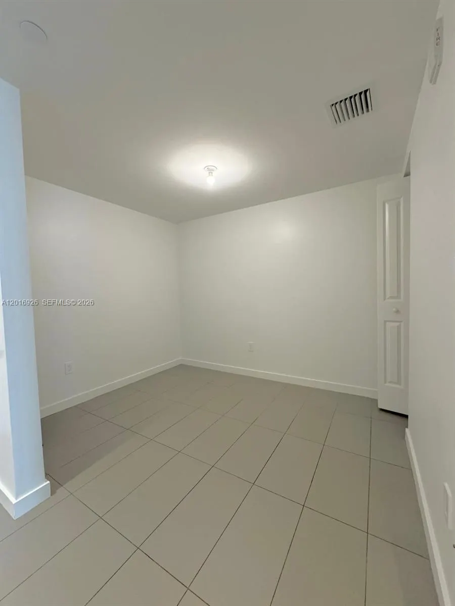 1600 NE 1st Avenue #3614