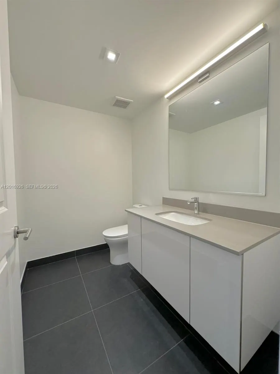 1600 NE 1st Avenue #3614