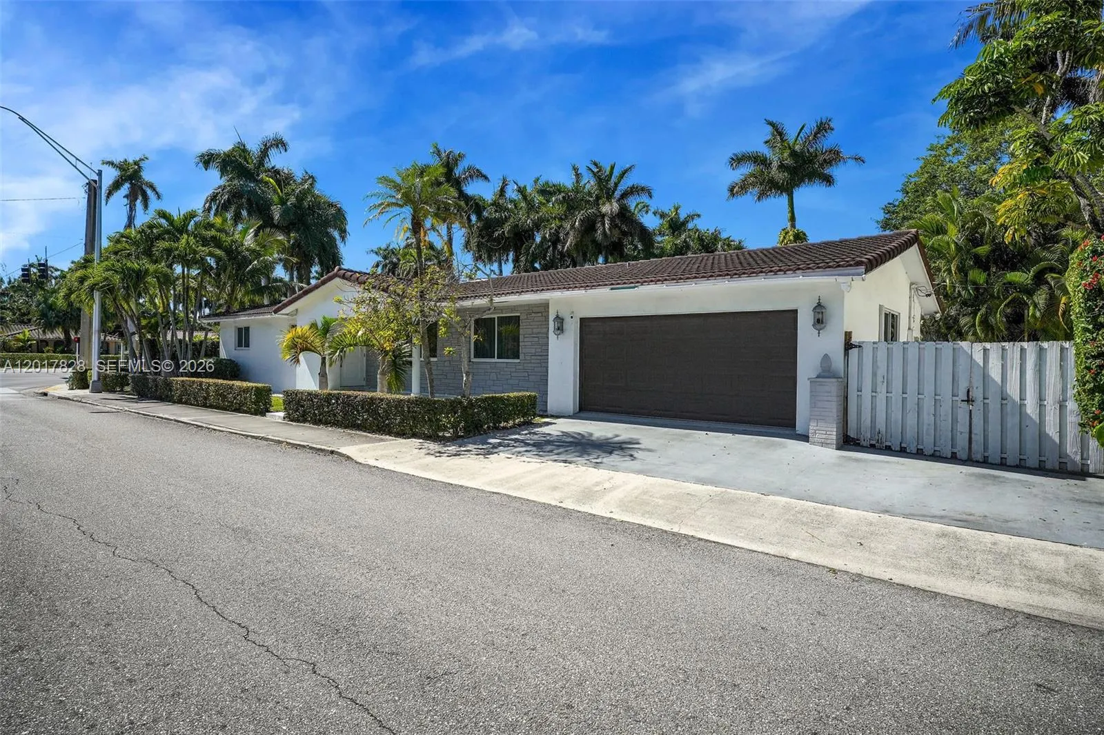 1301 Hollywood Boulevard