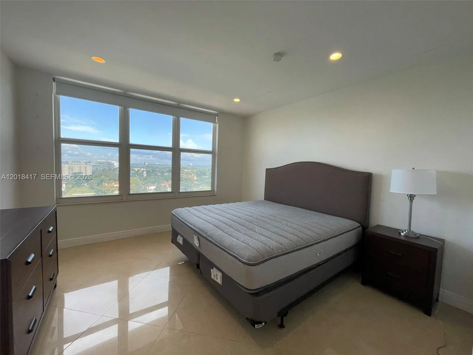 4747 Collins Avenue #1102
