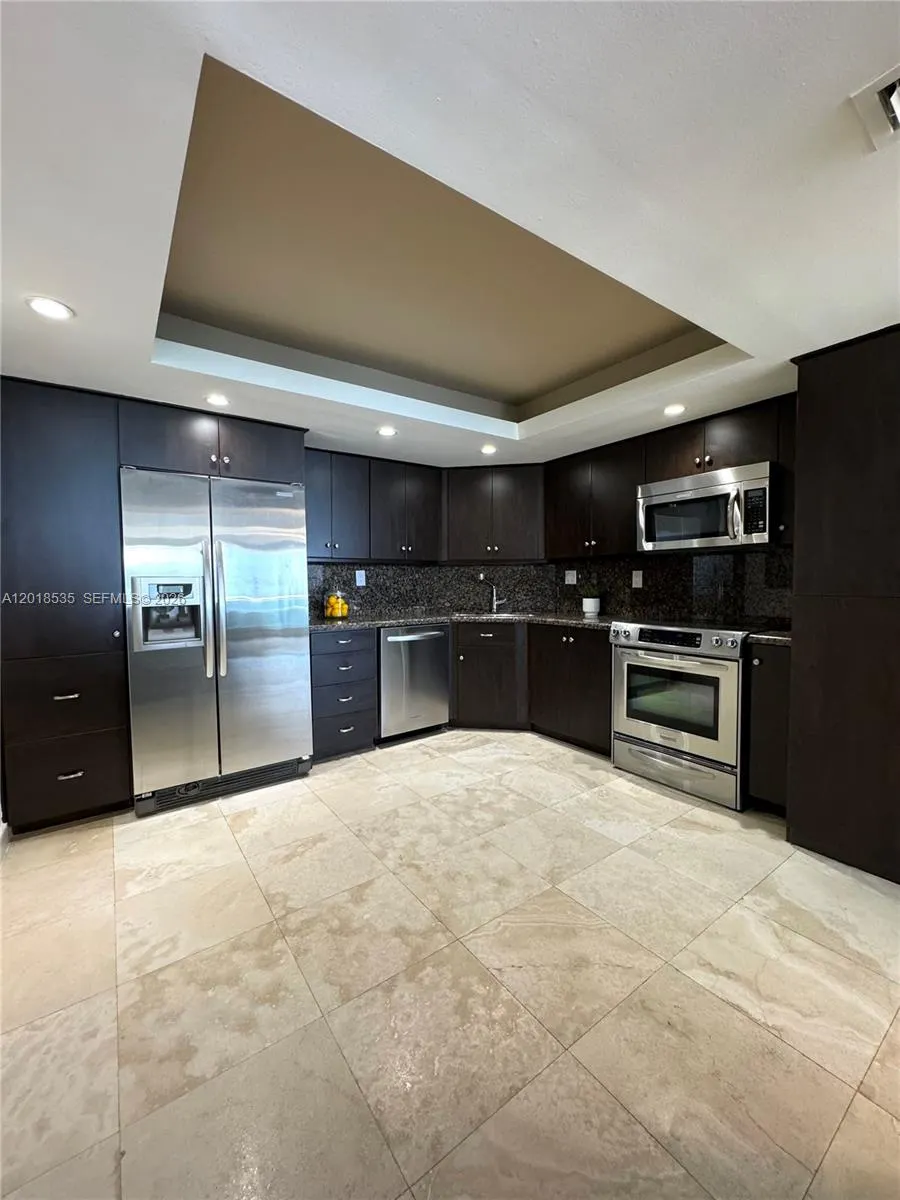2100 S Ocean Lane #2308