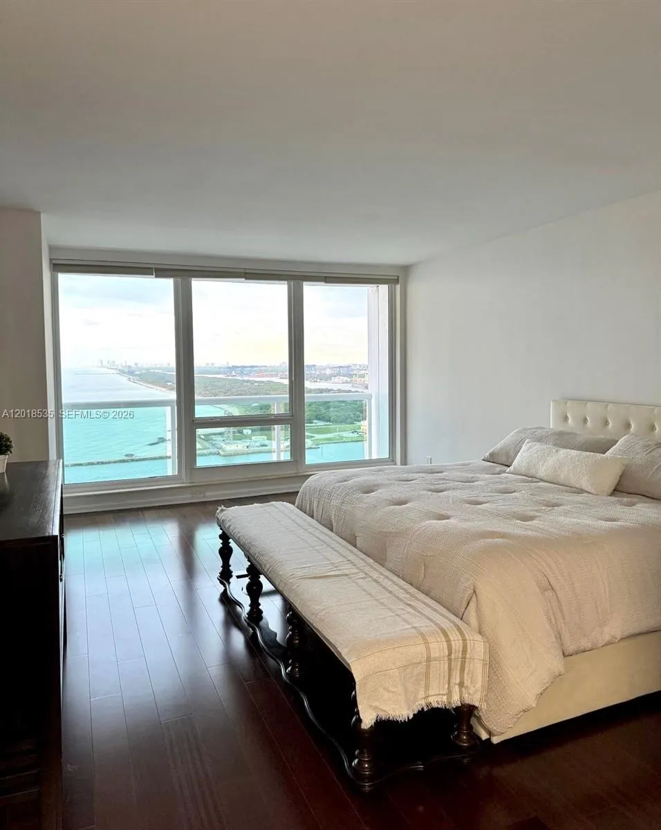 2100 S Ocean Lane #2308