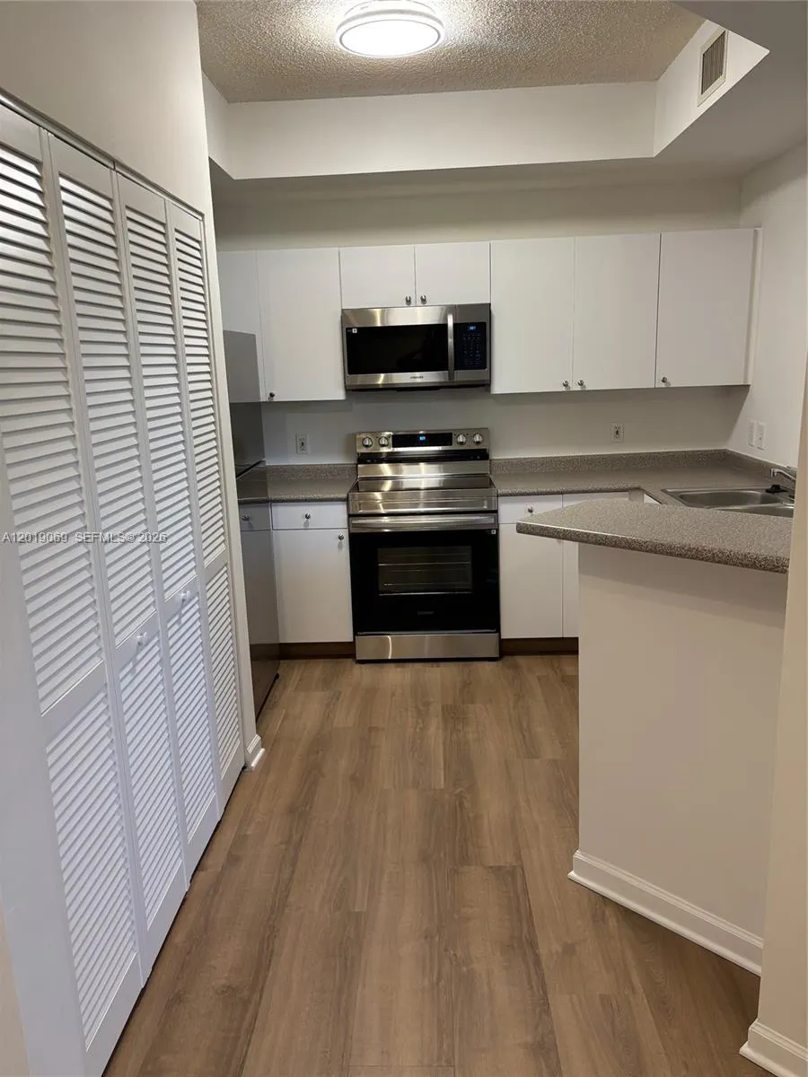 1900 Van Buren Street #113B