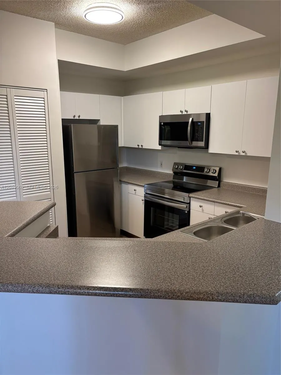 1900 Van Buren Street #113B