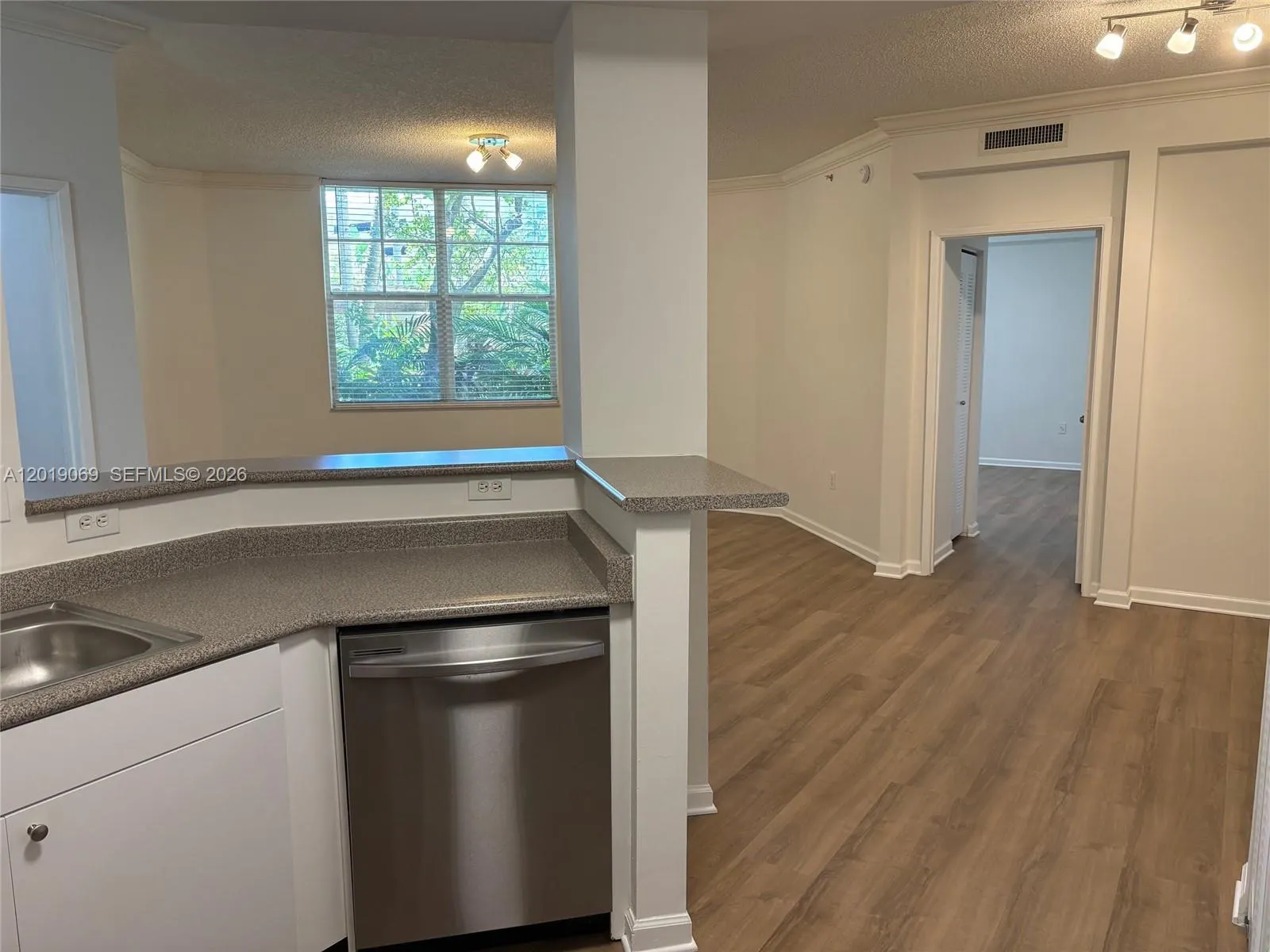 1900 Van Buren Street #113B