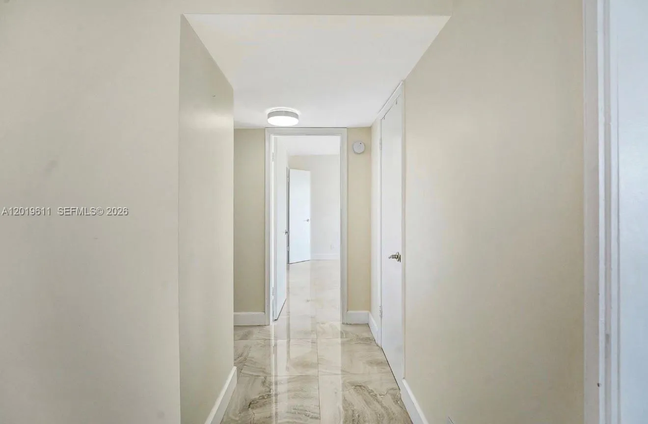 137 Golden Isles Drive #1006