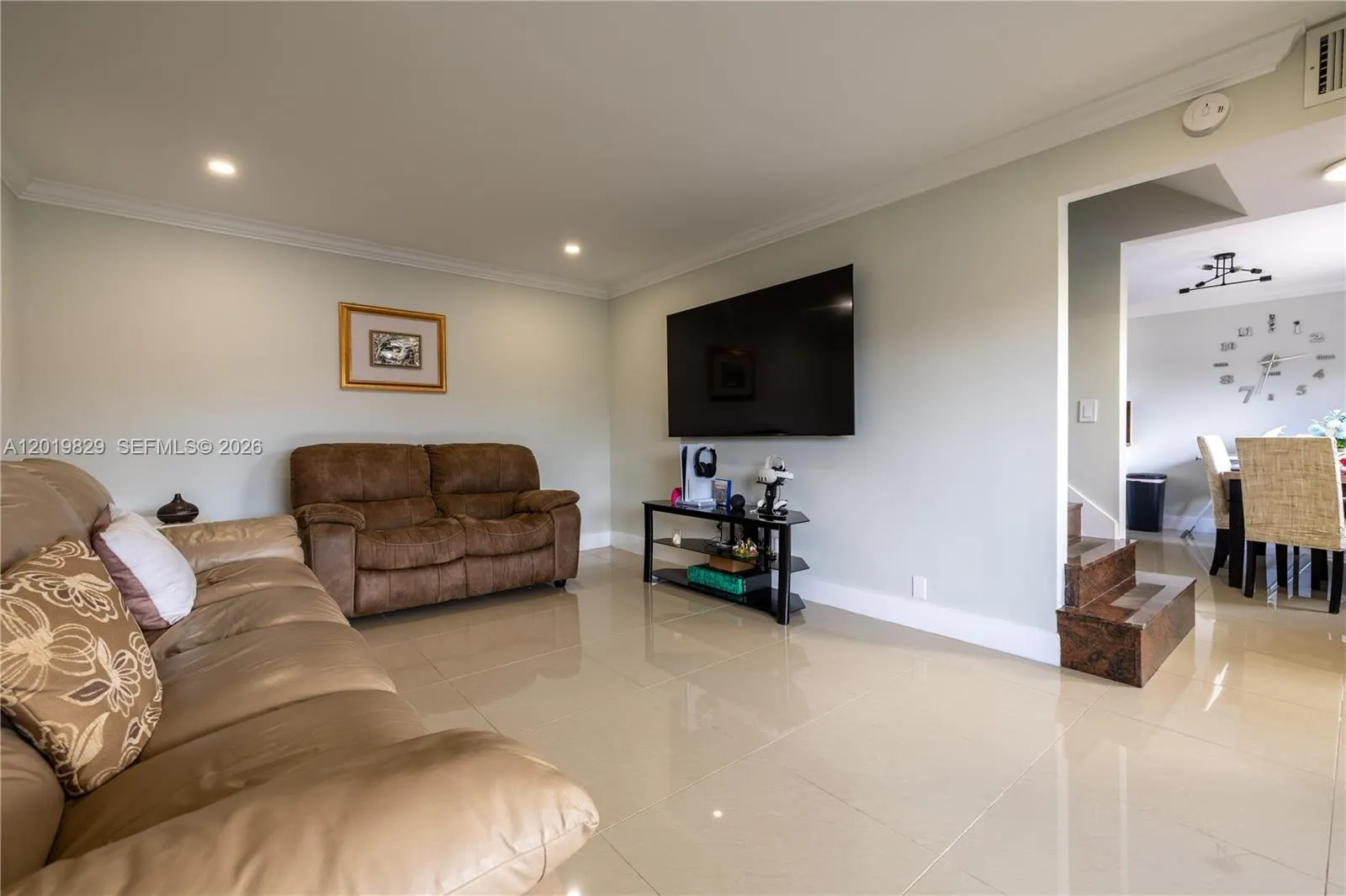 2130 Sherwood Forest Boulevard #13