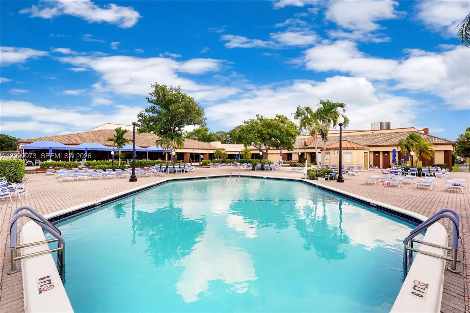 10466 Sunrise Lakes Boulevard #107