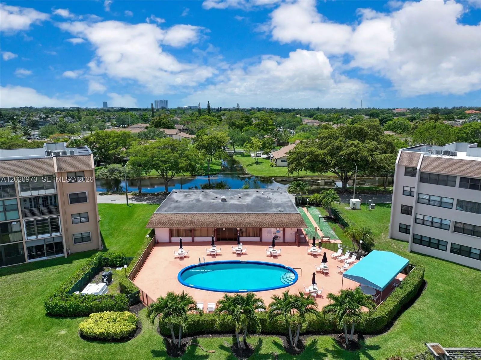10466 Sunrise Lakes Boulevard #107