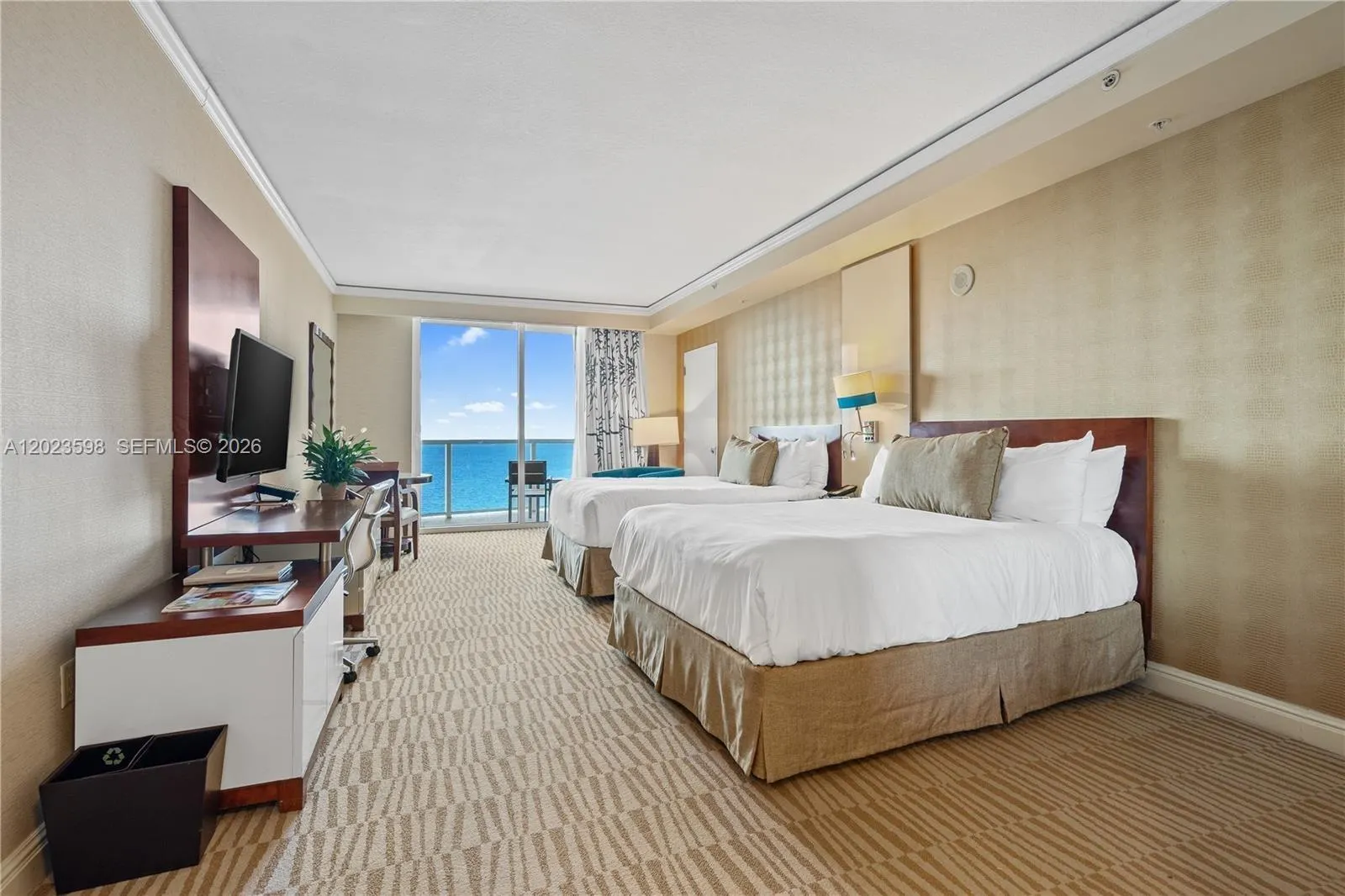 18001 Collins Avenue #2010