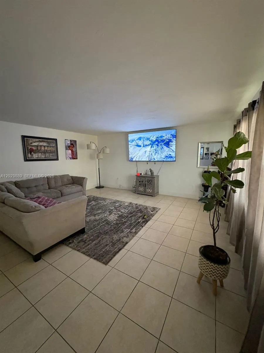 11840 NE 19th Drive #14