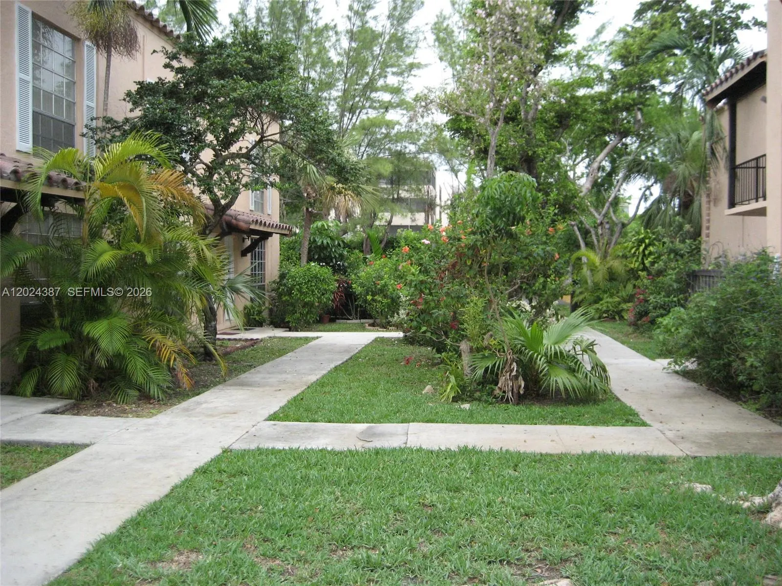 10806 N Kendall Drive #P-26