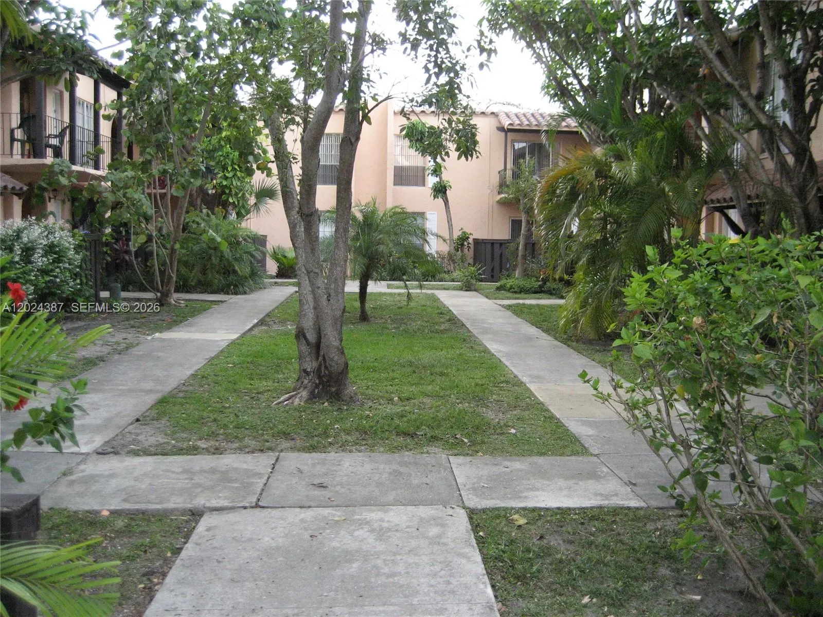 10806 N Kendall Drive #P-26