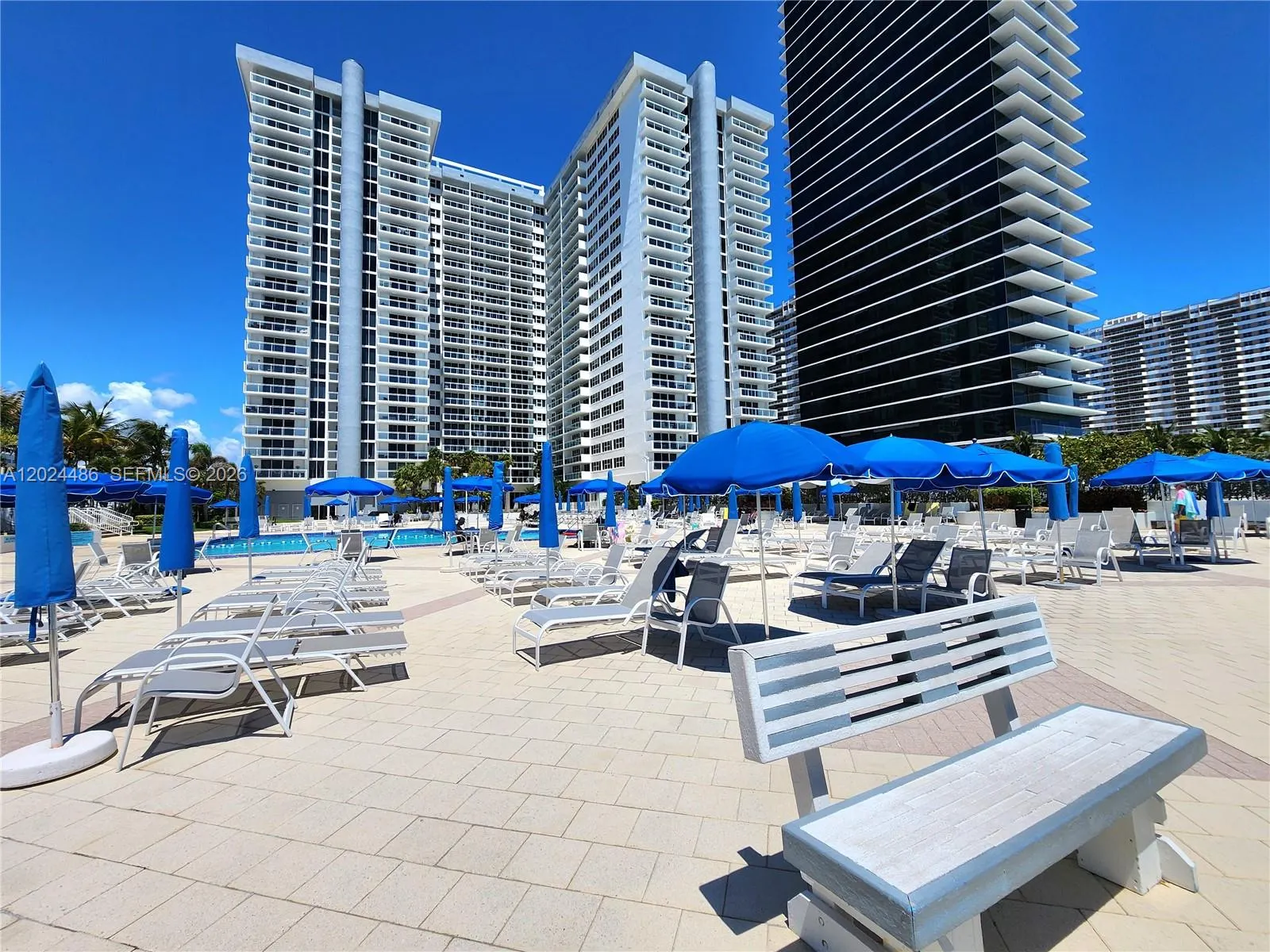 2030 S Ocean Drive #923