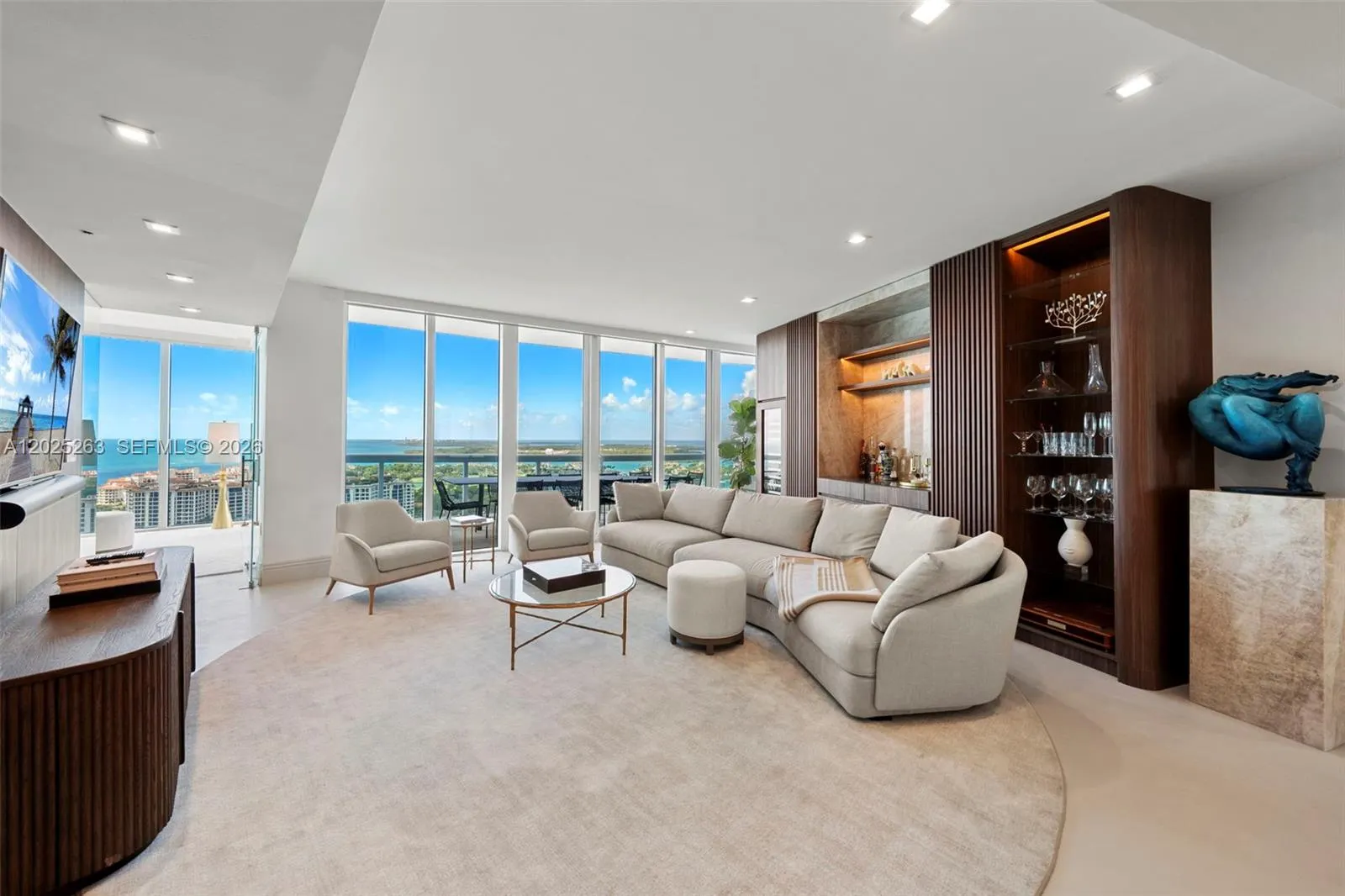 1000 S Pointe Drive #2803