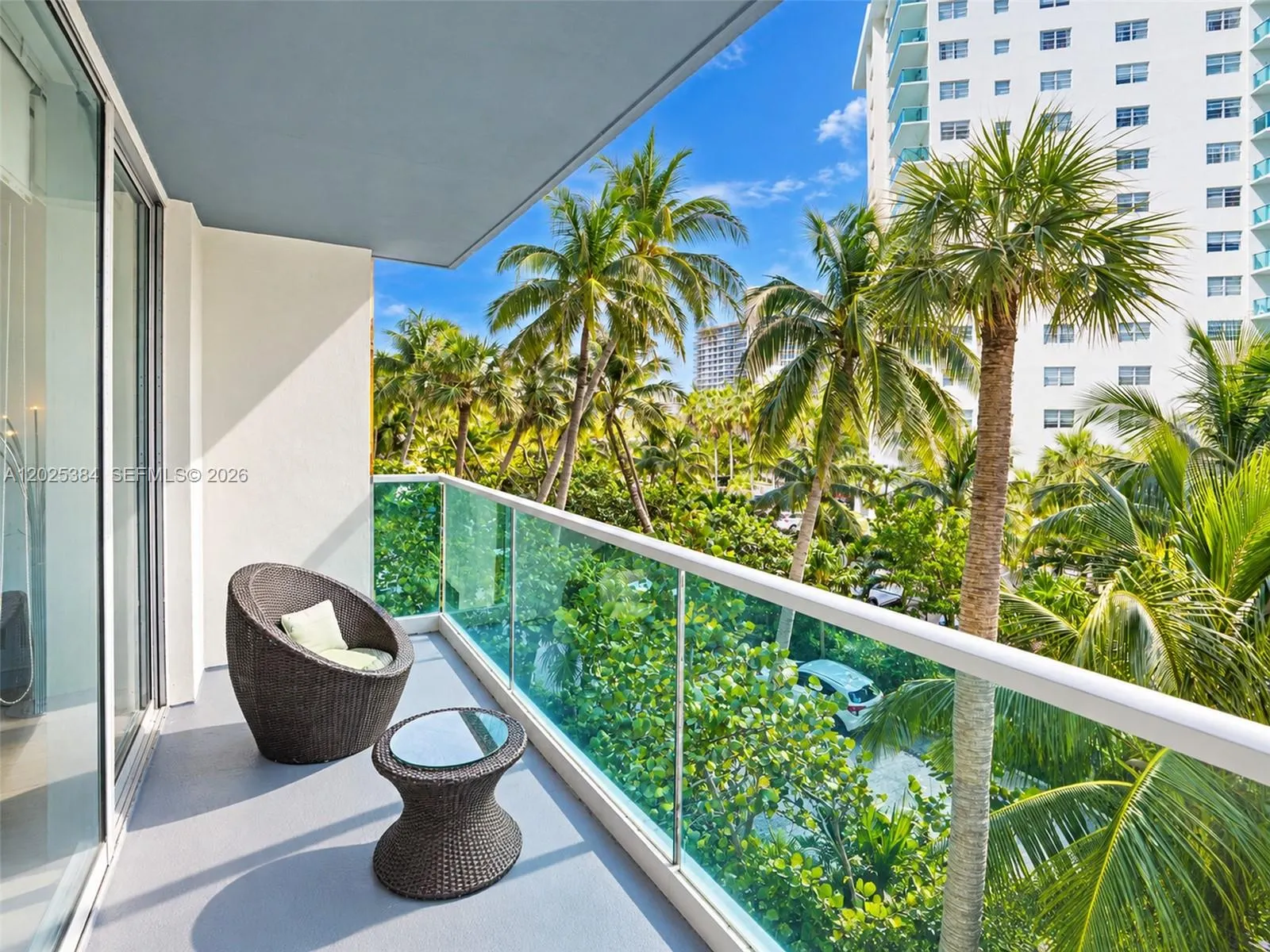 4001 S Ocean Drive #3P