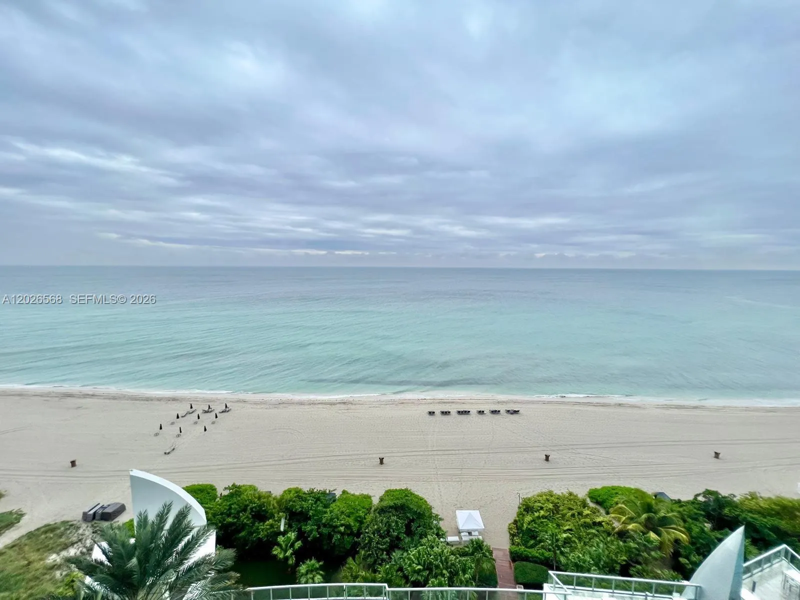17121 Collins Avenue #1207