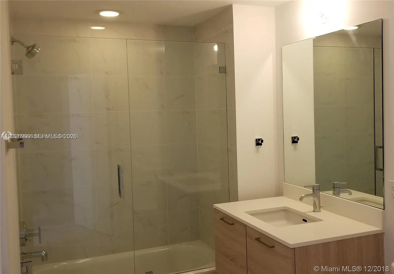 16385 Biscayne Boulevard #1019